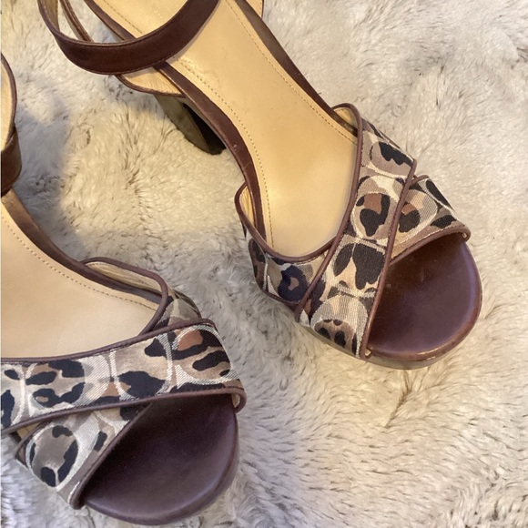 COACH CARLYN PLATFORMS SIZE 7.5 1280 - Picture 5 of 10